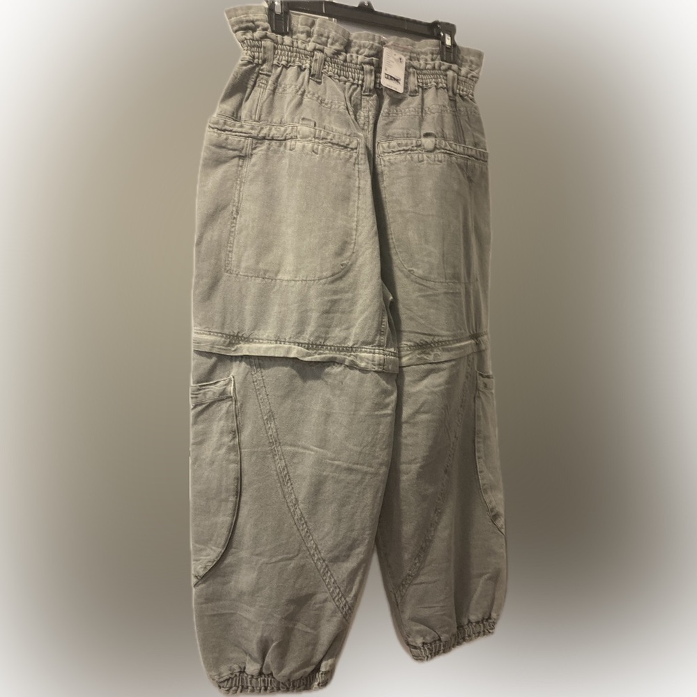Free People Wind Drift Convertible Pants Utility Shorts Zipper, Ivy League NWT - Picture 8 of 12